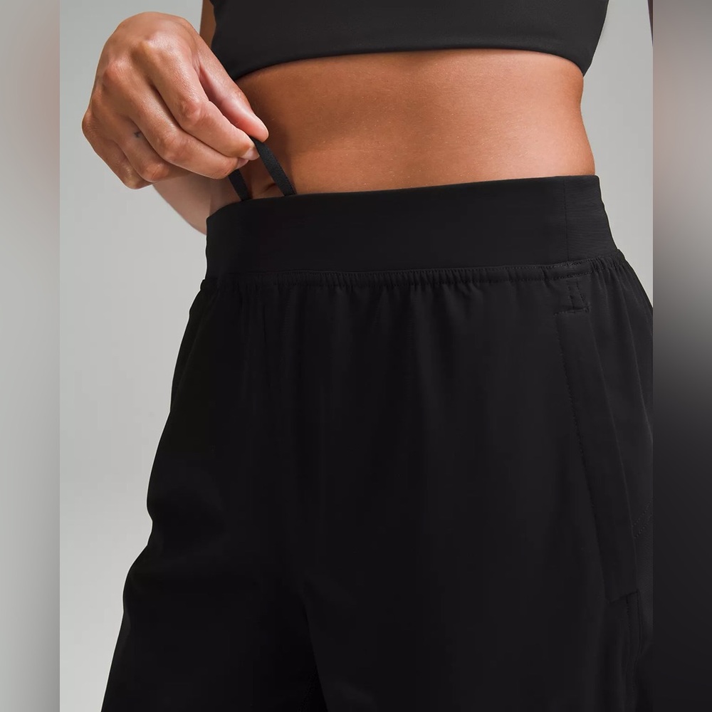 Lululemon adapted state high rise cropped jogger pants black size 8 with pockets - Picture 5 of 9
